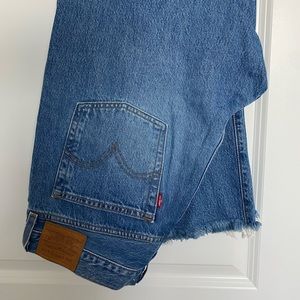 Levi’s Premium Wedgie Straight Jeans